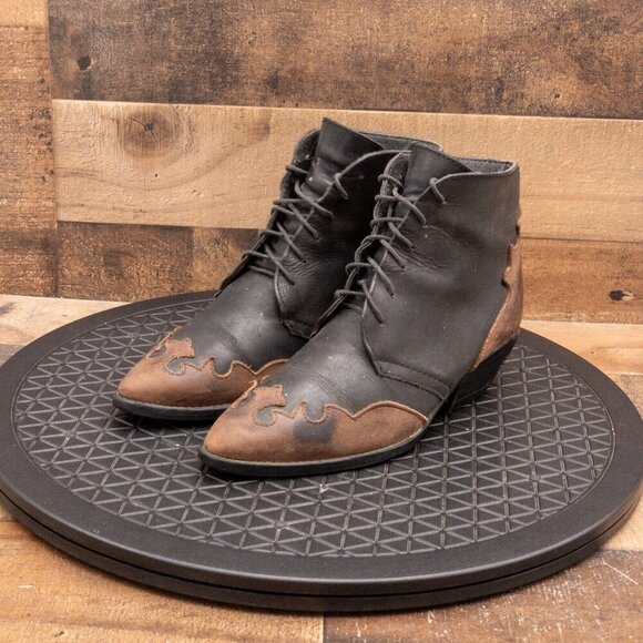 VINTAGE SPIEGEL WOMENS ANKLE BOOTS BLACK LEATHER MADE IN SPAIN LACE UP SIZE 6 - Picture 1 of 9